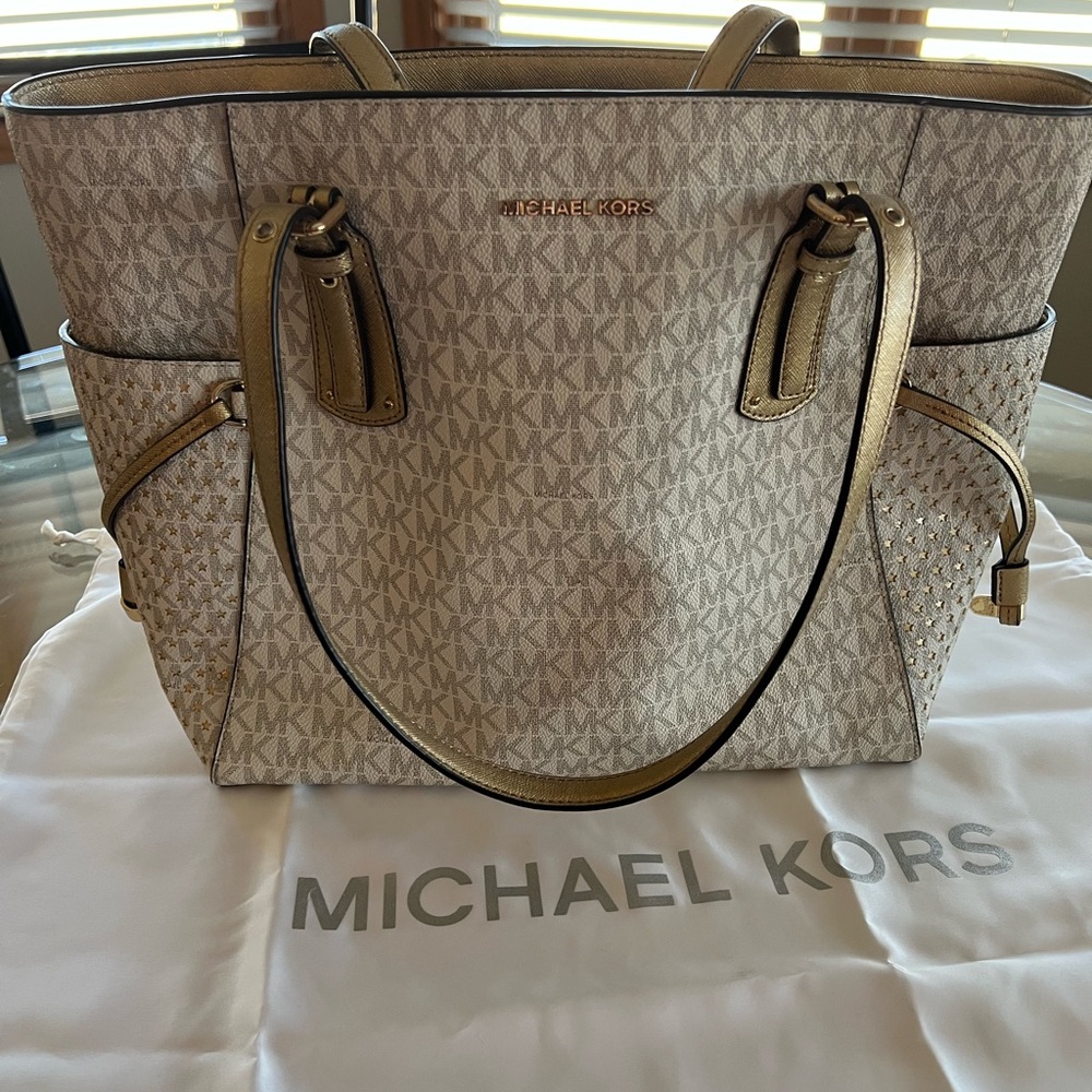 Michael Kors shoulder bag